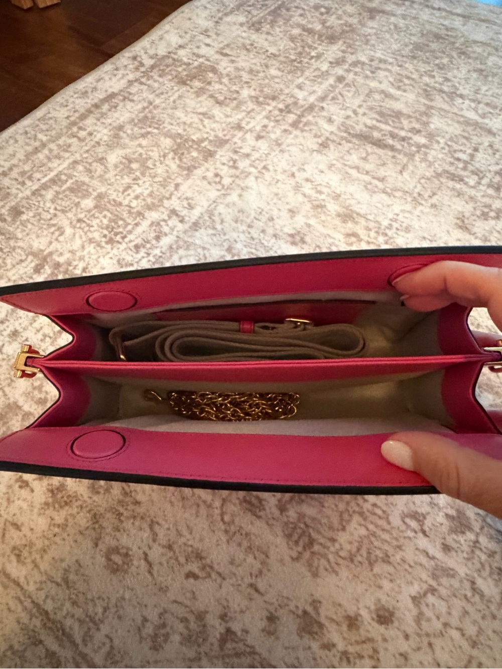 Gucci GG Matelassé Shoulder/Crossbody Bag - Picture 9 of 14